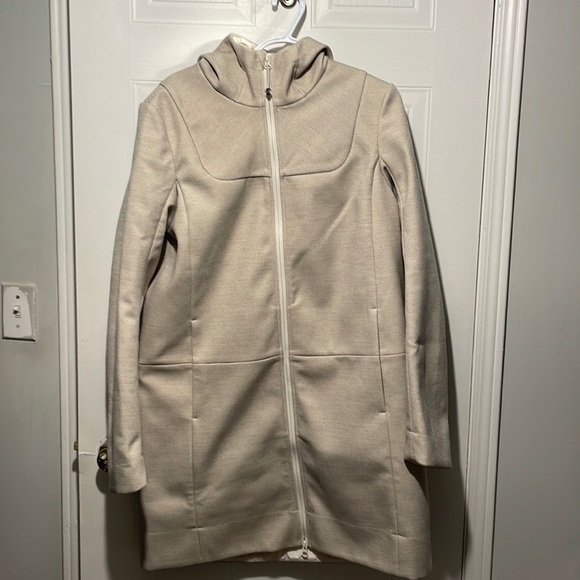 sold Lululemon long jacket - Picture 1 of 5